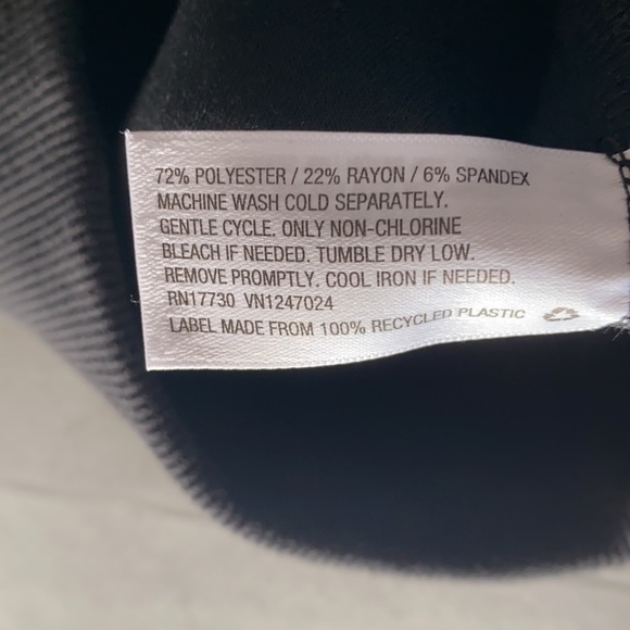 NWT Hunter x Target black sweat-shirt men’s medium - Picture 4 of 6